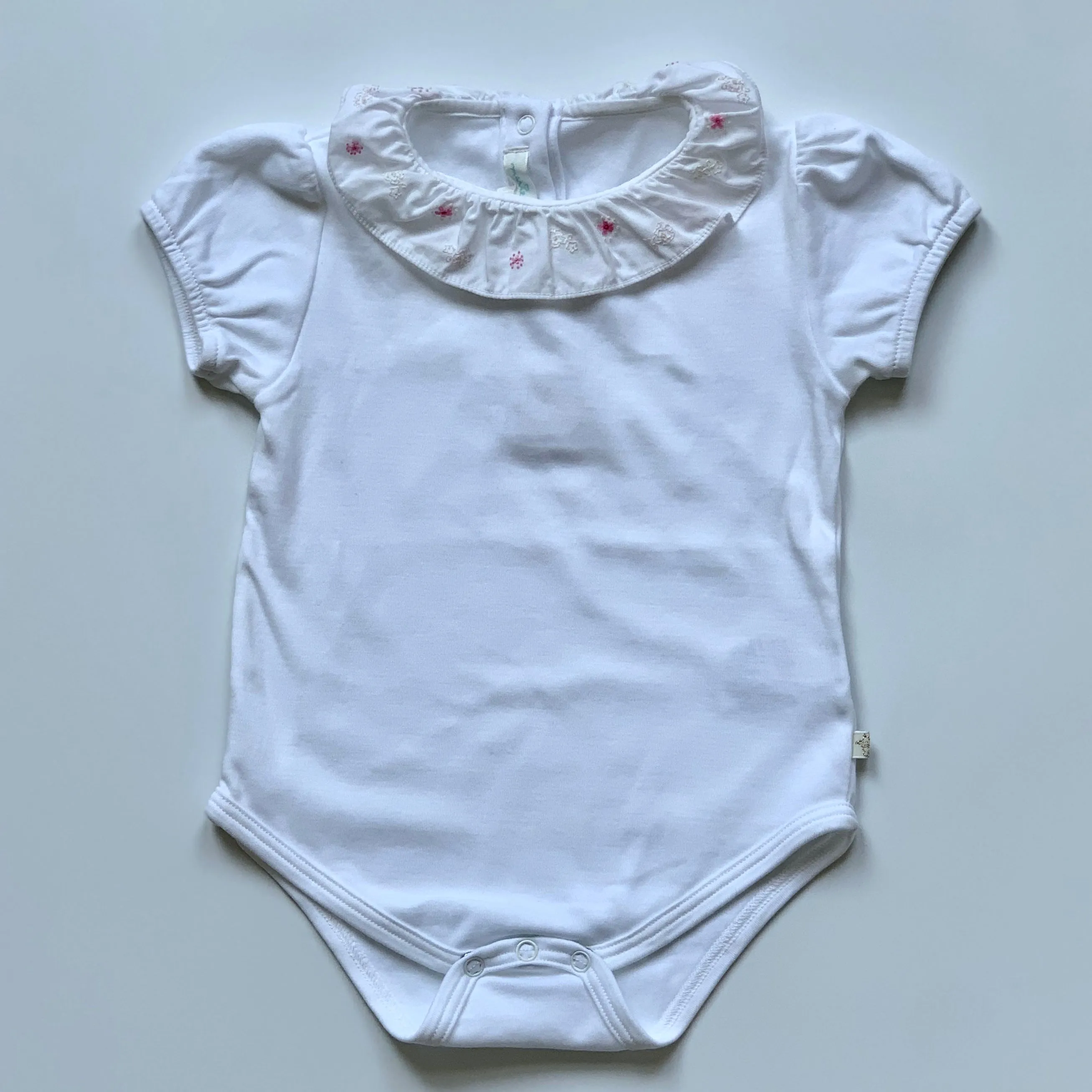 Marie-Chantal White Bodysuit With Frill Collar: 12 Months