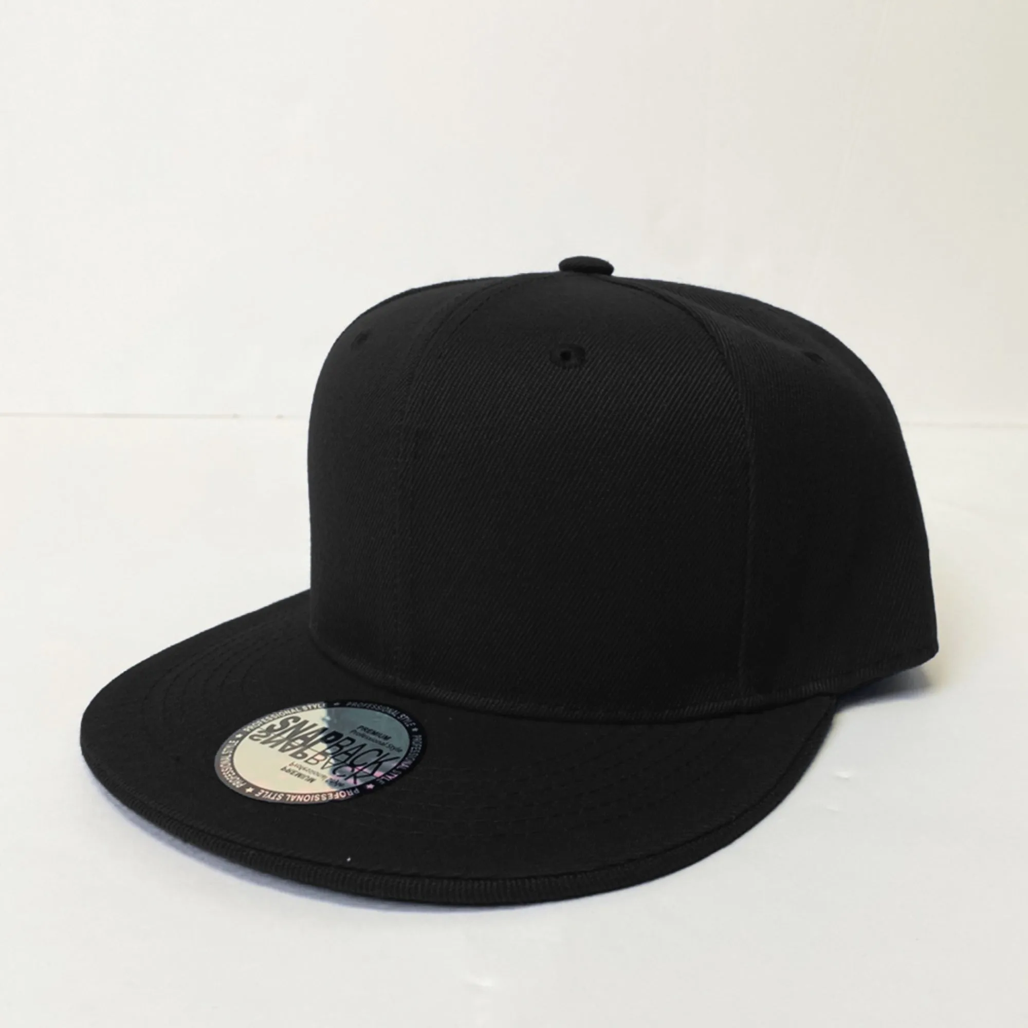 Classic 5 Panel Snapback Cap in Black