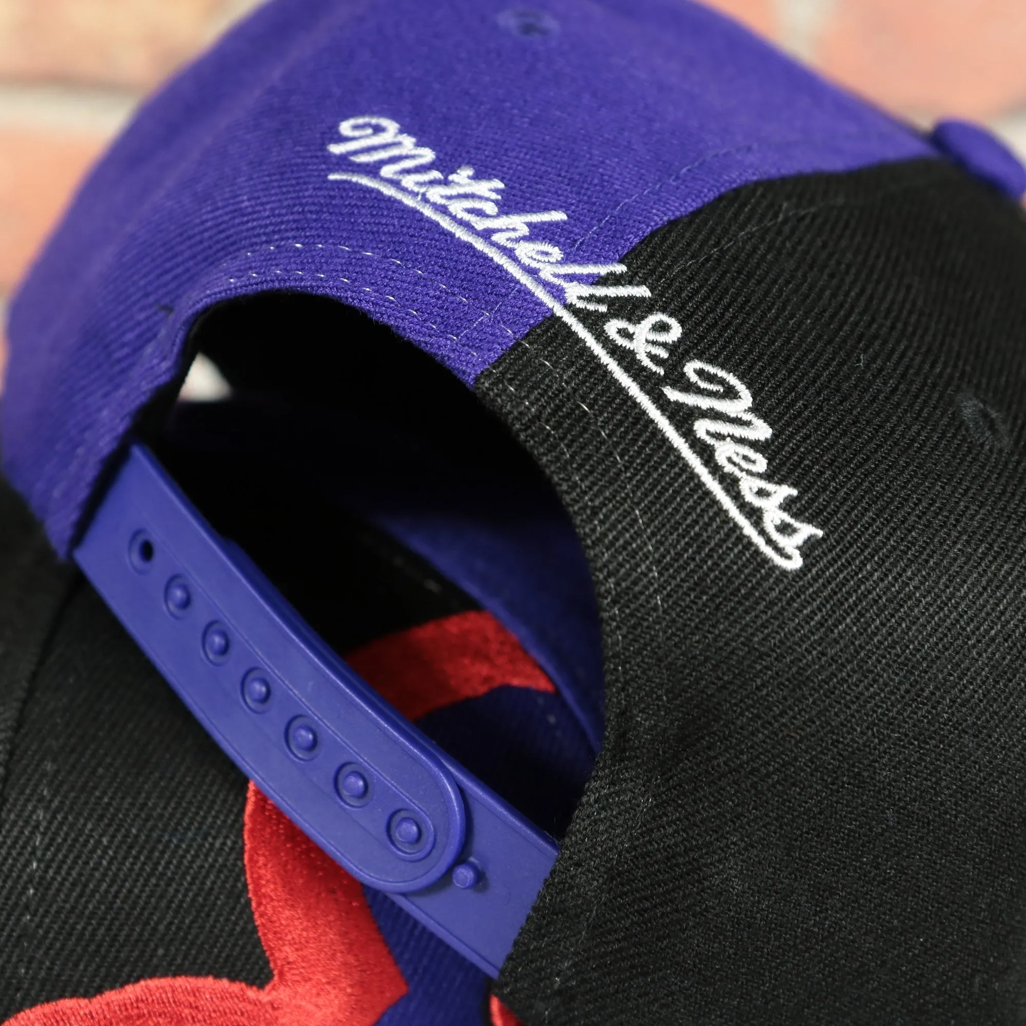 Raptors Vintage Snapback Cap