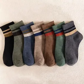 7 Pairs Of Men's Trendy Solid Striped Crew Socks